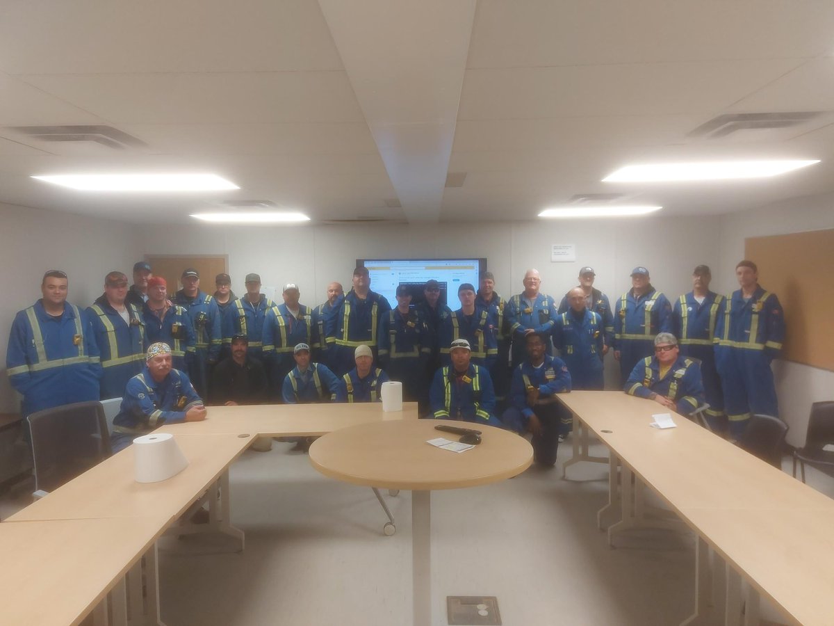 Our leadership team at Shell Scotford, Brian Hospedales, Mario Caya, and Nuno Branco, participated in Shell's Safety Day. They presented a Failing Safe presentation, which coincided with Shell's theme.

#hse #construction #safetyday