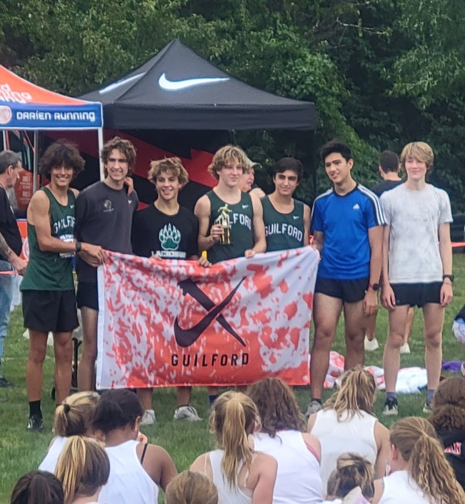 Grizzlies_GHS's tweet image. Congratulations to our boys cross country team placing 2nd in the small school division this weekend at the Wilton Invitational.