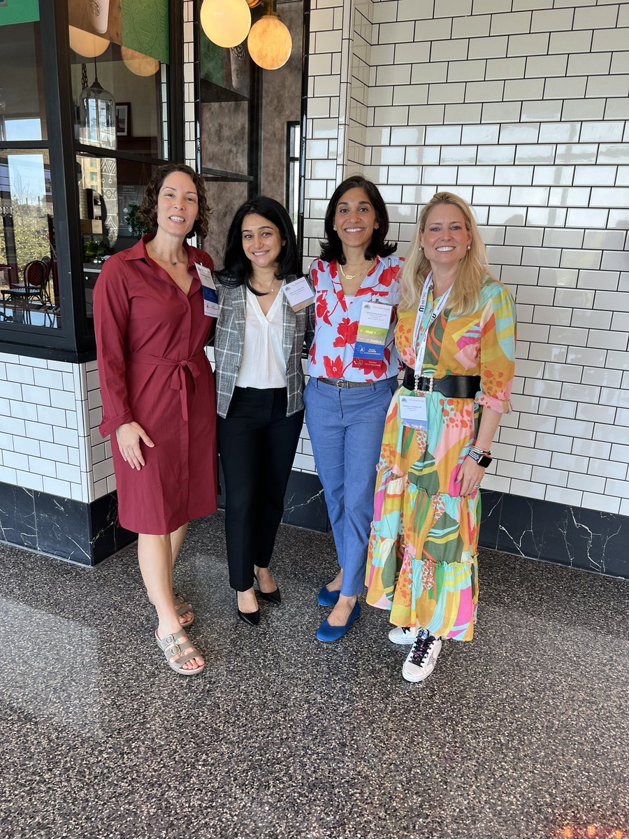 Crystal Manohar tweet media