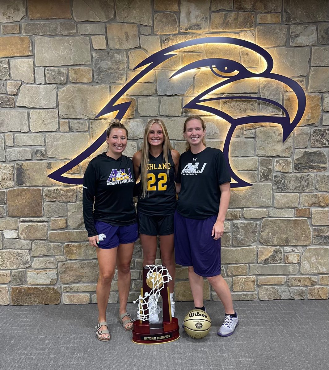 AveryLay42's tweet image. After a great visit, I am very excited to receive an offer from @AshlandWBB 
Thankful for this opportunity💛💜 
@coachkotas 

@MIpremierbball @iamtwillis @SRandallField1 @dawggirlsbball @mipremier2025