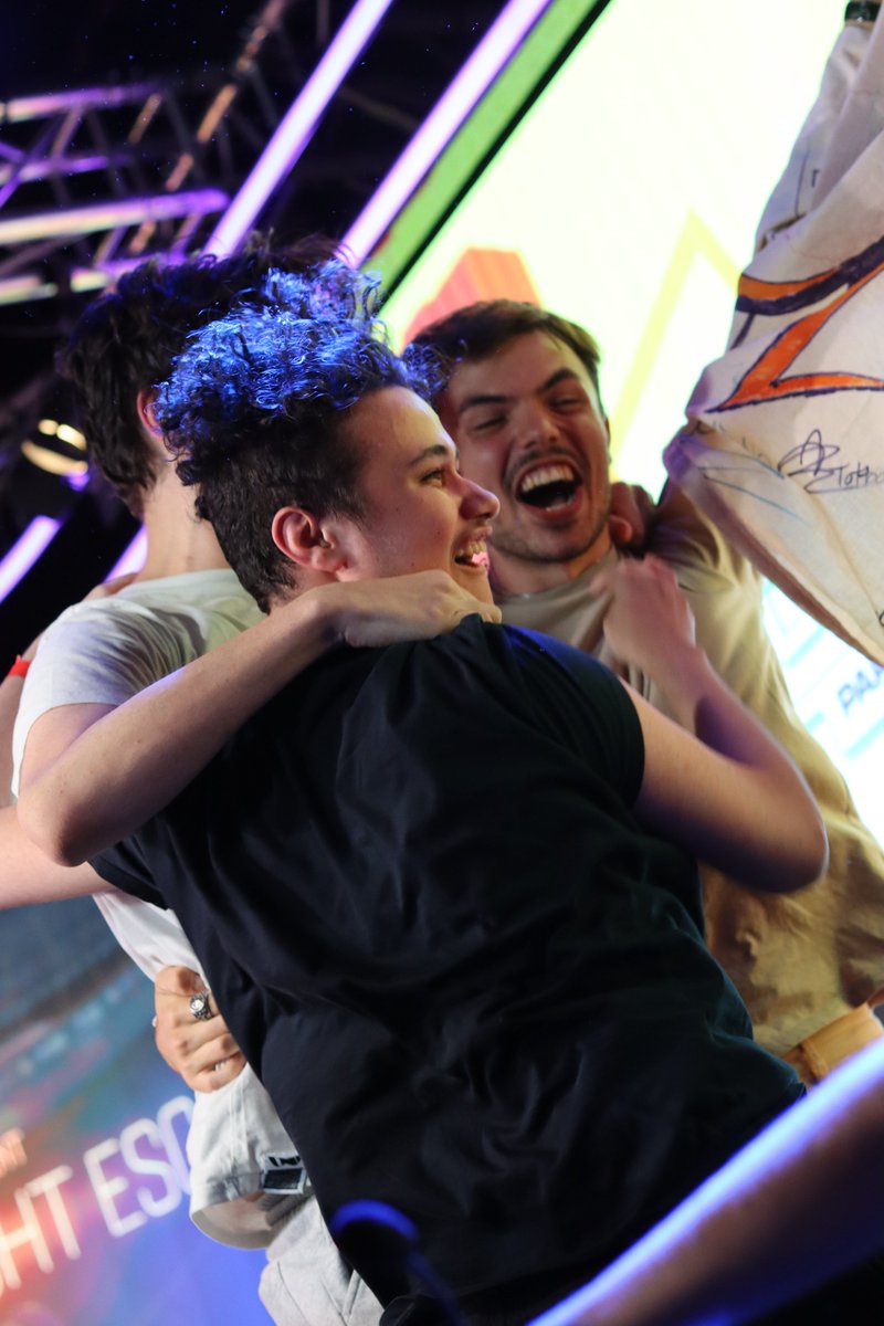 DLTEsport's tweet photo. Passion 🔥 https://t.co/VDaohbSEgP