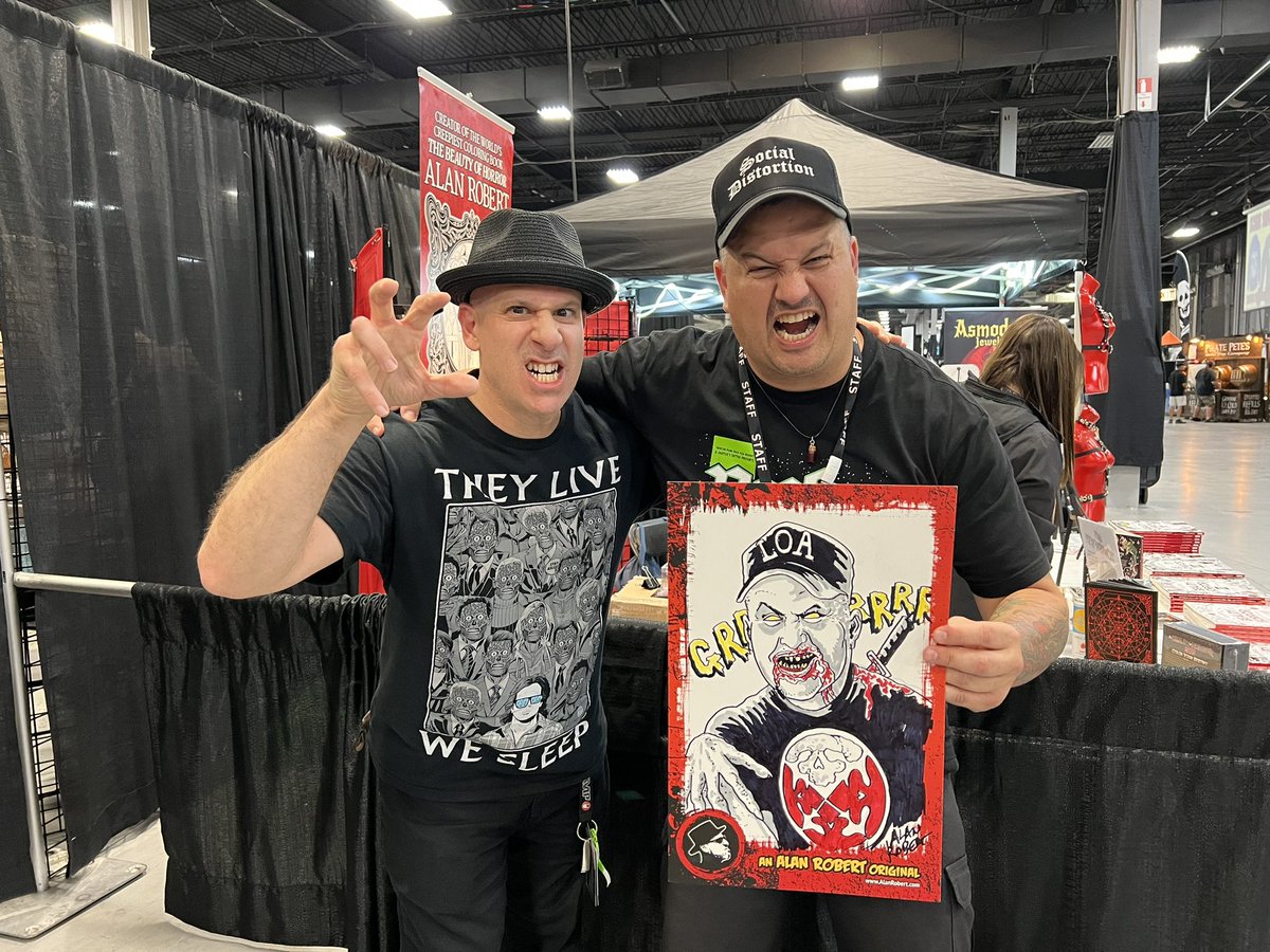 jcweb34's tweet photo. @arobert and me at the @TrentonPRFM 
Thanks for the AWESOME custom pic!
#LifeOfAgony #Zombies https://t.co/sOtKwEmvOn