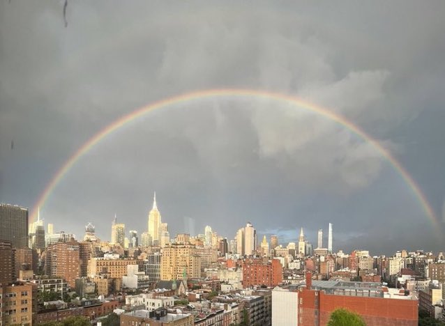 Massive rainbow over NYC on 9/11 🙏