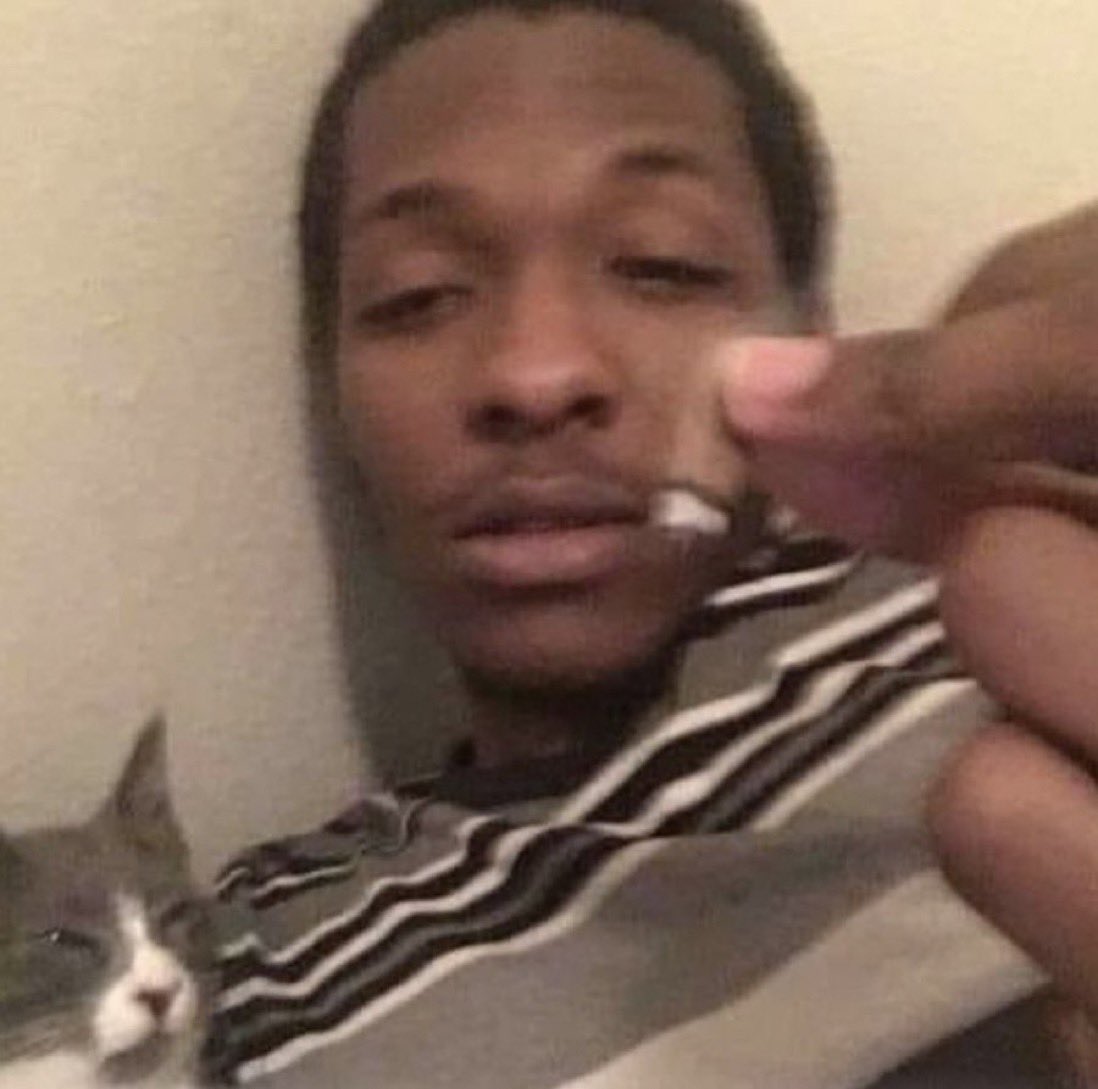 mom: “is the cat with you?”

me n the cat: