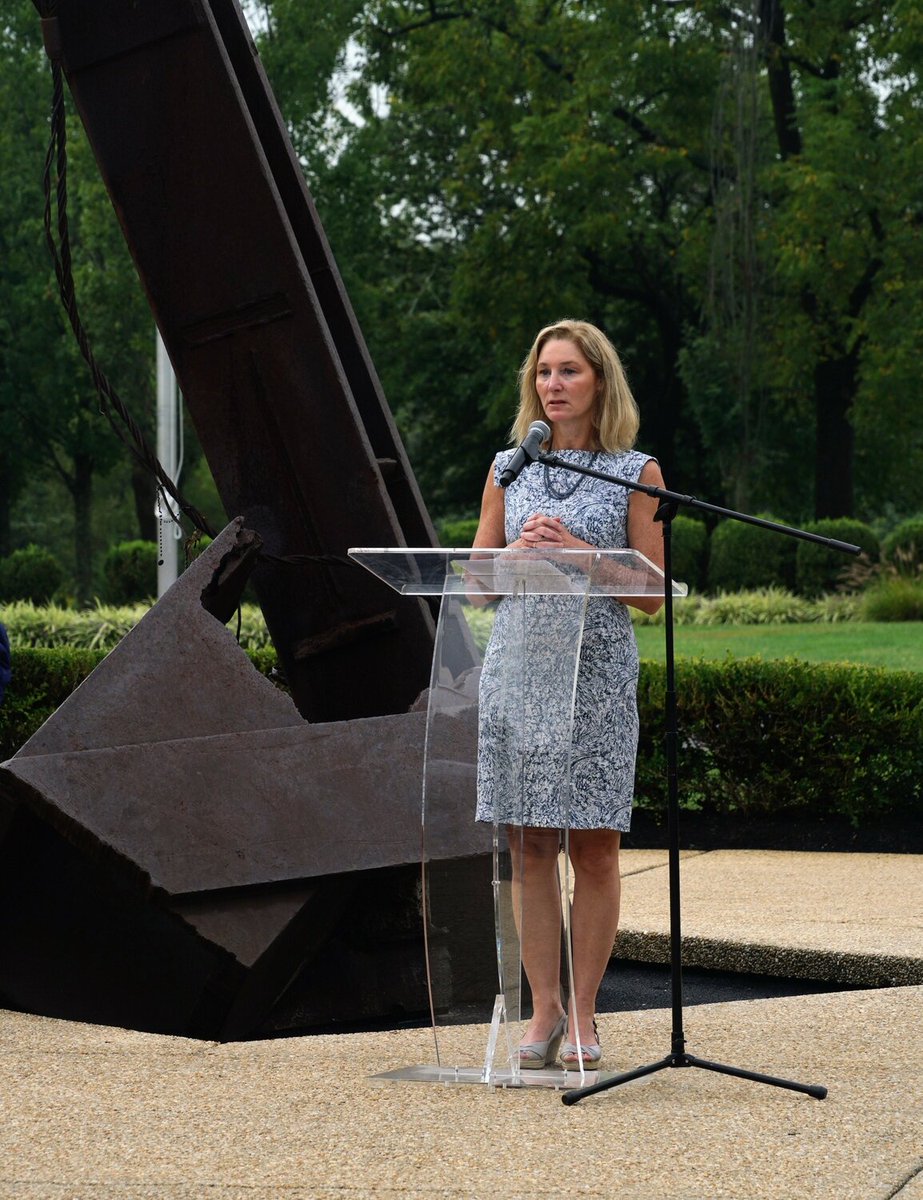 BucksCoHerald's tweet photo. Gallery: Bucks County on Monday remembered the 2,973 lives lost in the Sept. 11, 2001 terrorist attacks on the World Trade Center and Pentagon. 🔗https://t.co/0pnOFmVhAD #neverforget #buckscounty #patriotday #gardenofreflection #LMT https://t.co/V78wSB8G2z