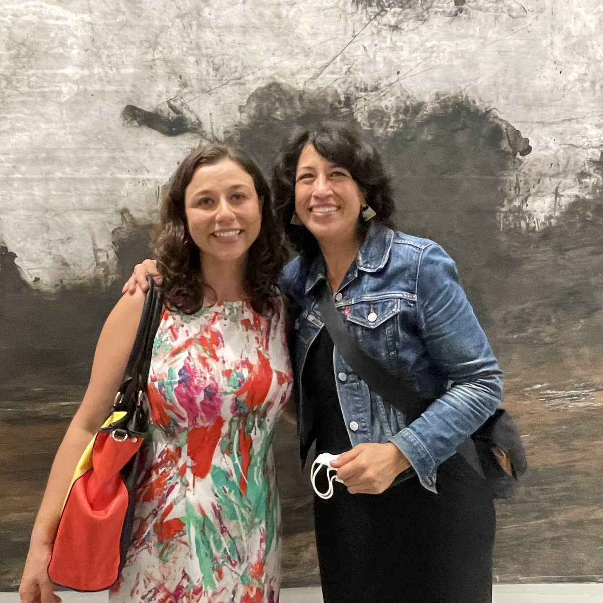 VanessaSTroiano's tweet photo. Congratulations to Athena LaTocha, whose monumental work “Ozark (Shelter in Place)” is on view in the exhibit “Native American Art Now” at Sundaram Tagore Gallery, New York. @AthenaLaTocha @SundaramTagore 

#AthenaLaTocha #NativeAmericanArt #ContemporaryArt #ArmoryWeek https://t.co/ZmO7jhYC2H