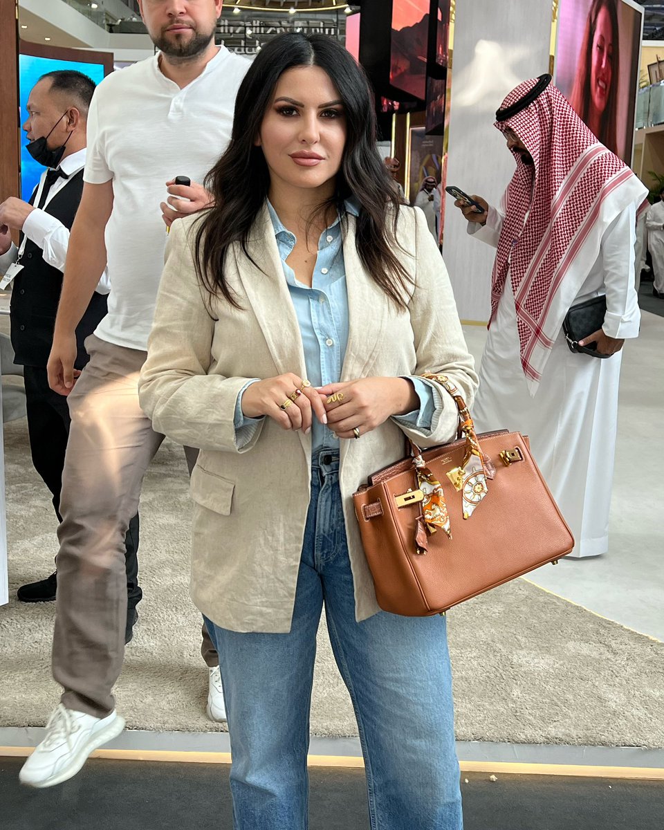 ChakerFadia's tweet photo. Happening today in #Riyadh #CityscapeGlobal #cityscape https://t.co/tCwFLuvJ1s