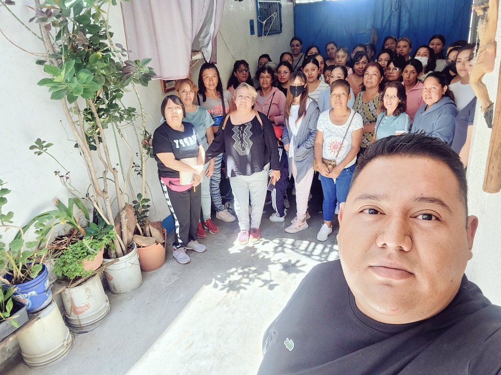 Continuamos día a día bajando este gran mensaje en el #Distrito25 ahora visitamos a nuestras amigas de la colonia Virgencitas en  #Nezahualcoytl no paramos todos somos #TeamADM Y #TeamEFM.