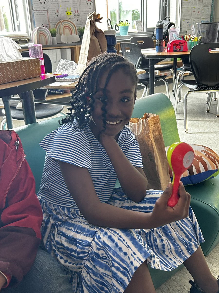 Mrs Schade tweet media