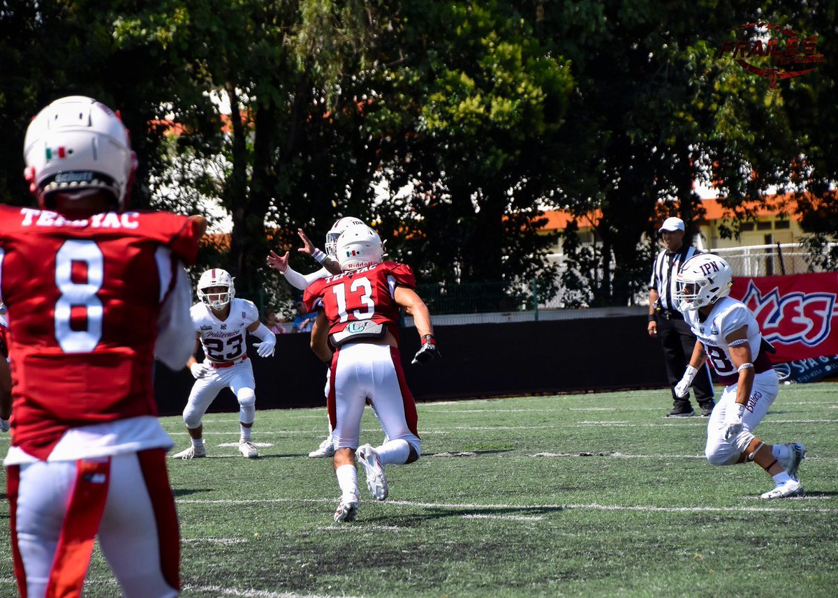 NoFlintZone13's tweet photo. Agent of chaos.🫰🏽💥
#FrailesUT #LB #ONEFA https://t.co/qzOCsmdGbM
