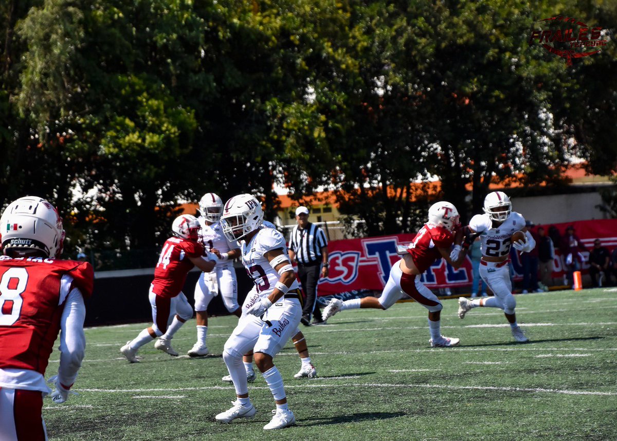 NoFlintZone13's tweet photo. Agent of chaos.🫰🏽💥
#FrailesUT #LB #ONEFA https://t.co/qzOCsmdGbM