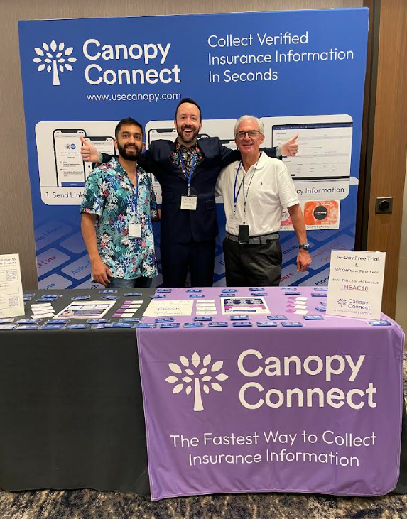 chenangobrokers's tweet photo. Look who I bumped into ➡️ ➡️ Casey Armstrong with @canopy_connect 👍 👍  at AC2023 Insurance Connection Conference in Orlando 🌴 🌴 

#ac2023 #semsee #chenangobrokers #wholesaleinsurance

https://t.co/jt6e9Jp8wv https://t.co/njIPrLRdVb