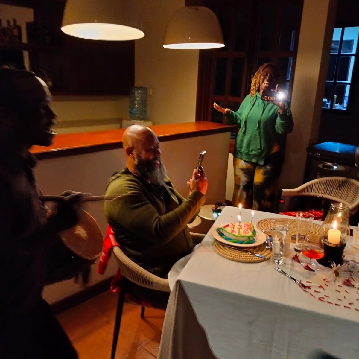 Bestviewsafaris's tweet photo. Double the celebration, double the fun! David's birthday turned into an unforgettable safari adventure. Wishing him a year ahead filled with wild joy and amazing encounters! 🎉🦓 

#WildBirthday #CheersToYou
#safaribirthday #safariparty #safari #safaritheme #safaris #jungleparty https://t.co/98431dRQhn