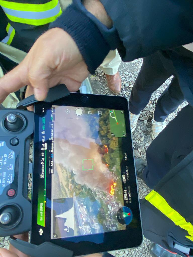 ‼️ Un incendie est en cours sur le camp des gens du voyage.
Au côté du <a href="/Sdis77/">Sapeurs-Pompiers 77</a> qui a engagé d’importants moyens pour stopper la propagation du feu.

‼️ Nous ne cessons d’interpeler l’Etat sur cette situation qui ne relève pas de la compétence du maire! <a href="/ChristopheBechu/">Christophe Béchu</a> <a href="/GDarmanin/">Gérald DARMANIN</a>