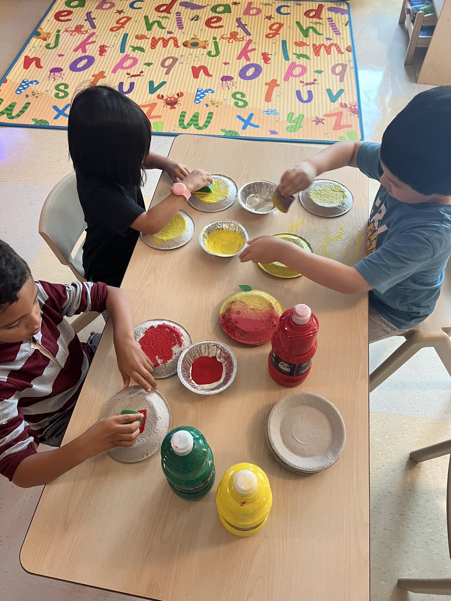 Erin Gray tweet media