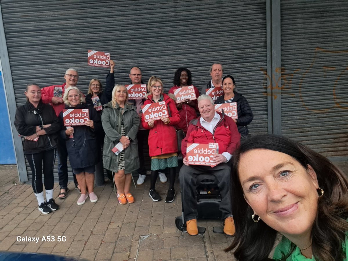 More doors knocked tonight in Fazakerley East, good conversations with @LiverpoolLabour voters, great support for @DebbieCookeFaz