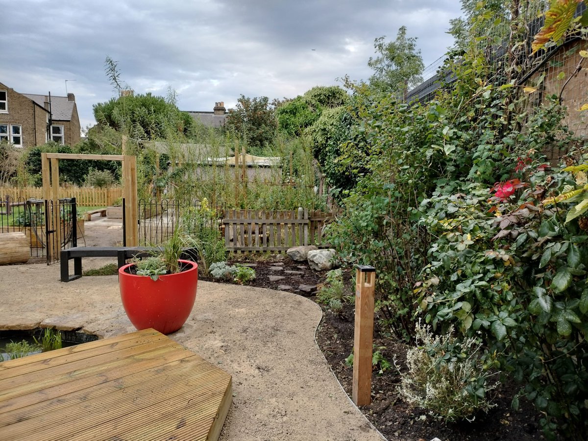ChristChurchSW2's tweet image. Our refurbished pond area looks amazing! The new planting will create a sensory space for us to enjoy. It opens out onto our willow spiral and outdoor classroom. Thank you @sproutupgarden we love it! #pond #outdoorlearning
