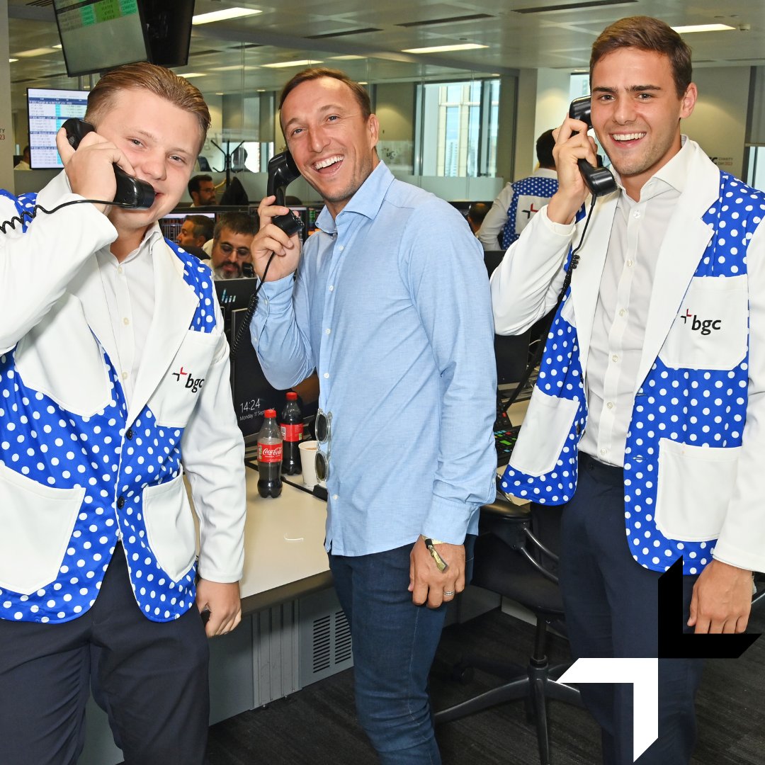 West Ham legend Mark Nobel was certainly a good sport on the phones today! It was great to see the sports star get fully involved on the trading floor, raising money for his chosen charity, Ambition Aspire Achieve. #BGCCharityDay