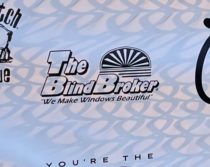 TheBlindBroker's tweet photo. The Blind Broker is once again proud to sponsor the Shawnee Mission East Lancers Football Team.Go Lancers! https://t.co/VEOaIKGUFE