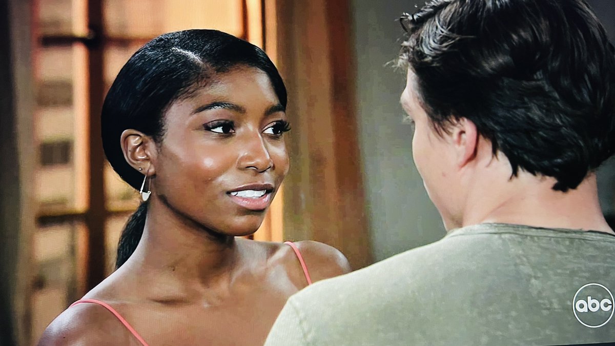 ritziroo's tweet image. “I want you to take one and I’ll take the other” 🕊️♥️ #Sprina #GH