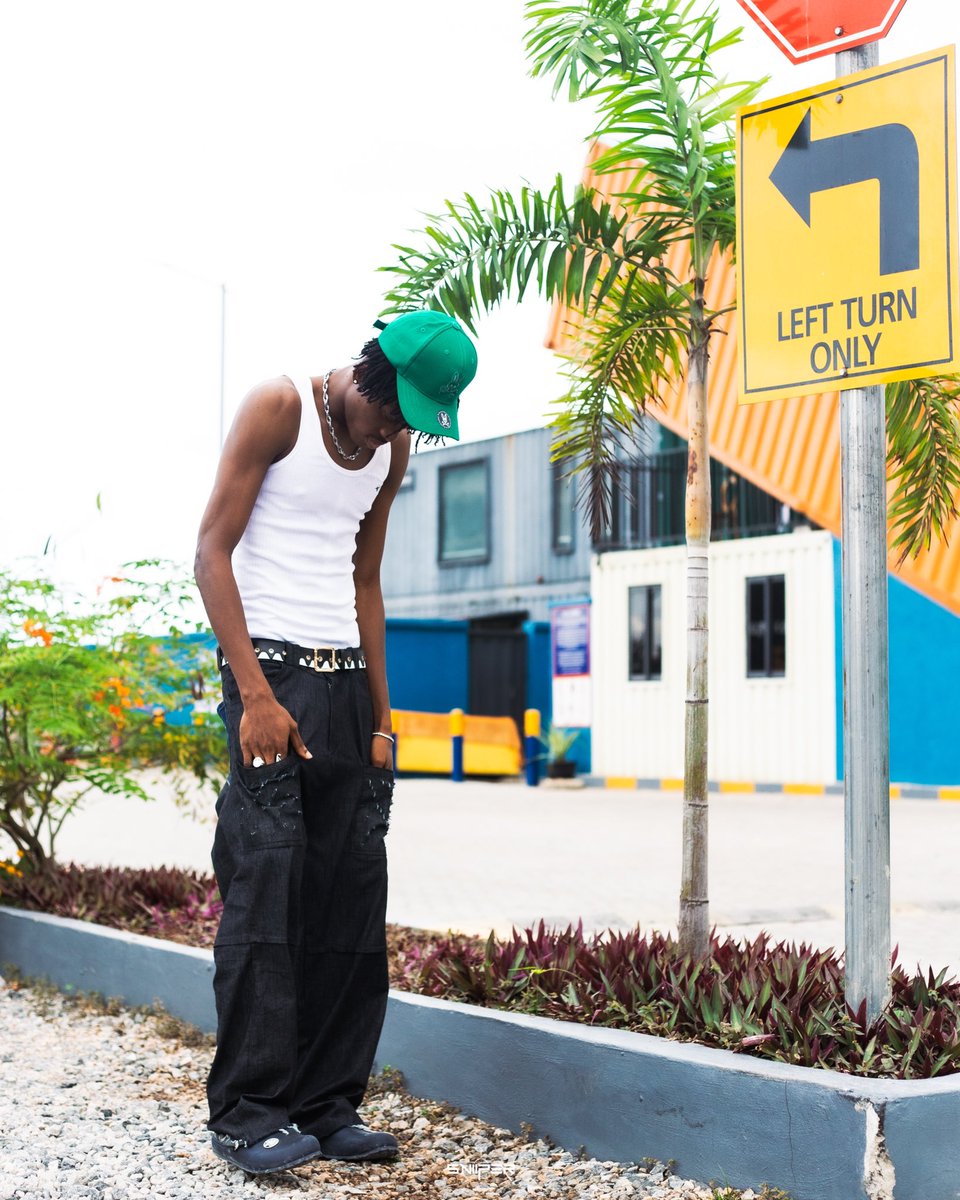 hamydgrey's tweet photo. I no wan dey that game π½π #Greytness #paindropsoon https://t.co/szTxbHVlIf
