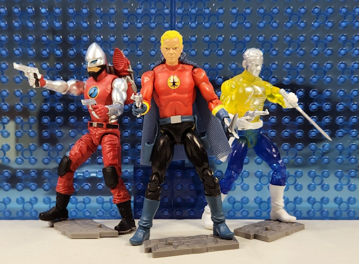 Microspace_Bob's tweet photo. I had fun this weekend playing with the new Eagle Force figures that arrived on Friday. John Strong and his new buddies. #eagleforce #eagleforcereturns #freshmonkeyfiction https://t.co/MwBfSCGoQa