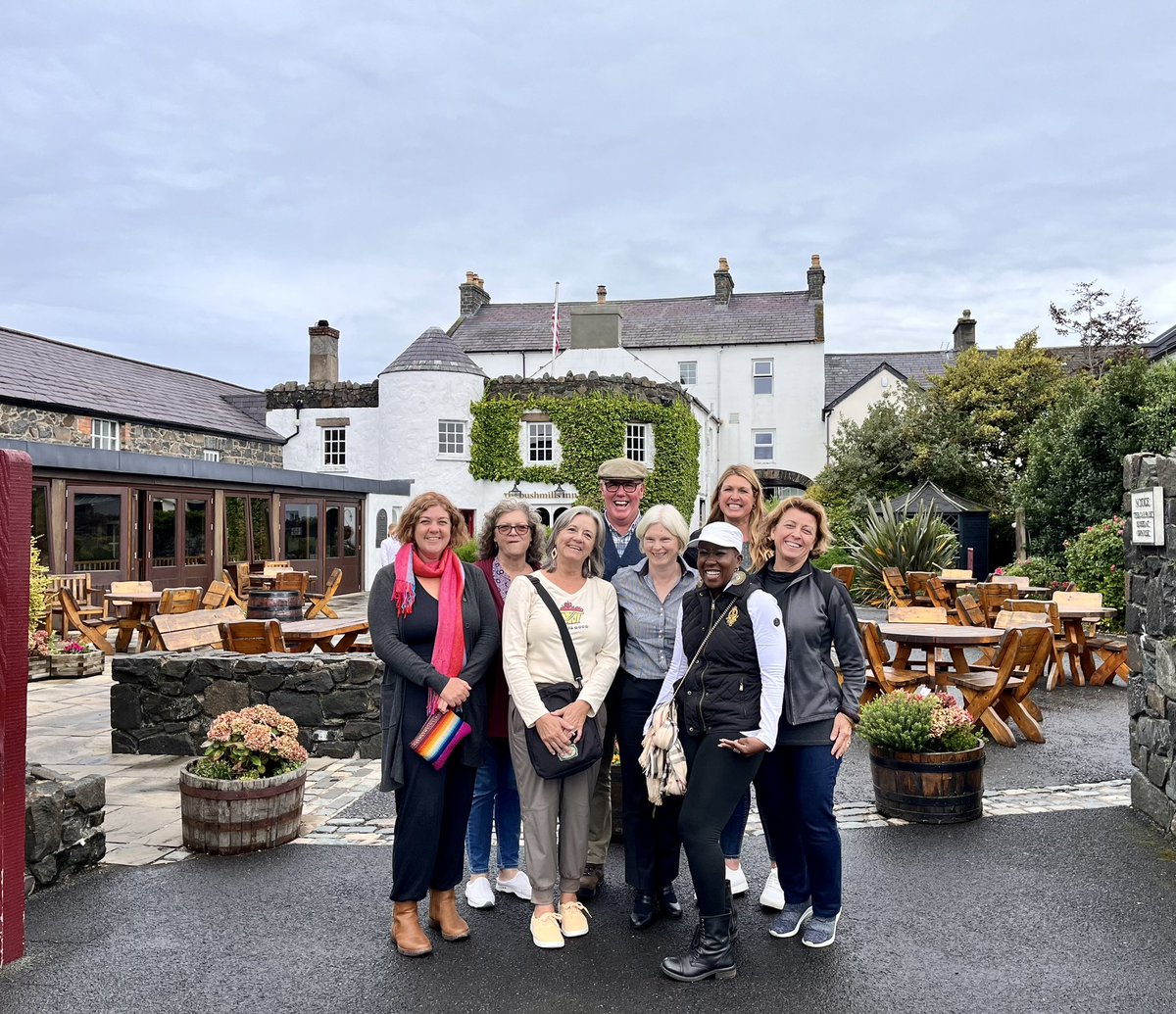 BushmillsInn's tweet photo. It was lovely to meet the fabulous agents from @WeAreTravelEdge when they stopped off for lunch with us during their fam trip with #MarkRodgers @NITouristBoard #discoverNI https://t.co/CZeuAei7Er