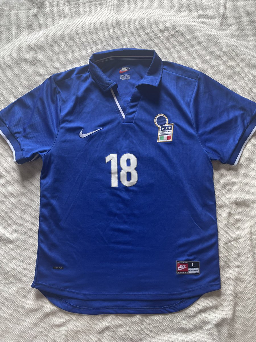 LB football tweet media