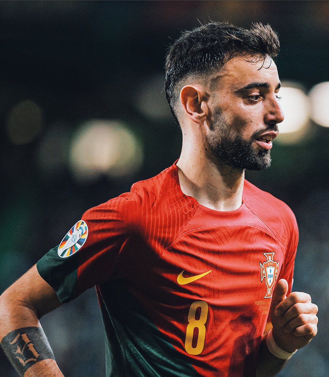 Never compare that bum Odegaard to Bruno Fernandes AGAIN