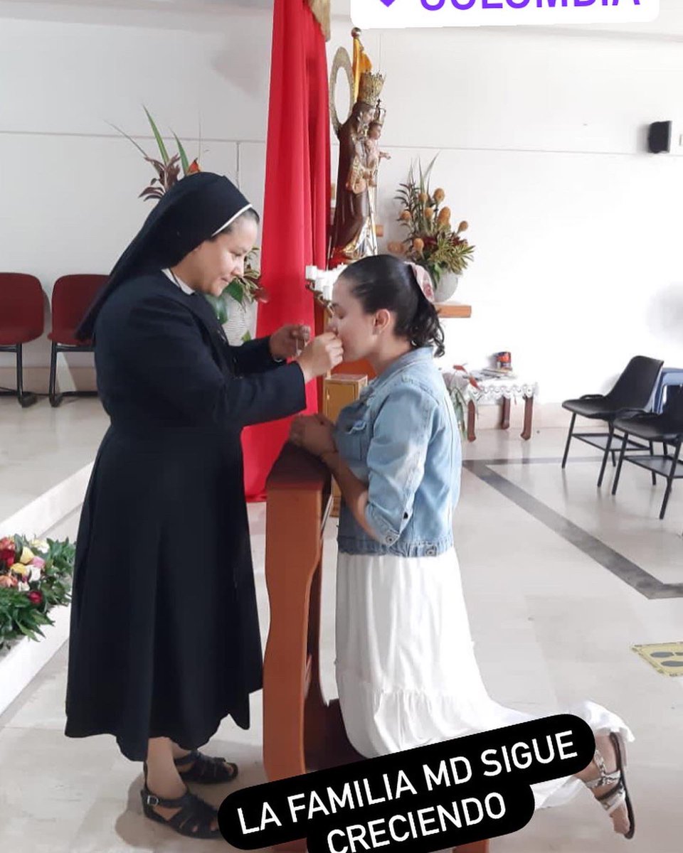 QuieroserMD's tweet photo. Nos unimos a la felicidad de la Hna. Diana Marcela que inició su noviciado el pasado 8 de  septiembre. Felicidades !!! https://t.co/4o9H7u9CjZ
