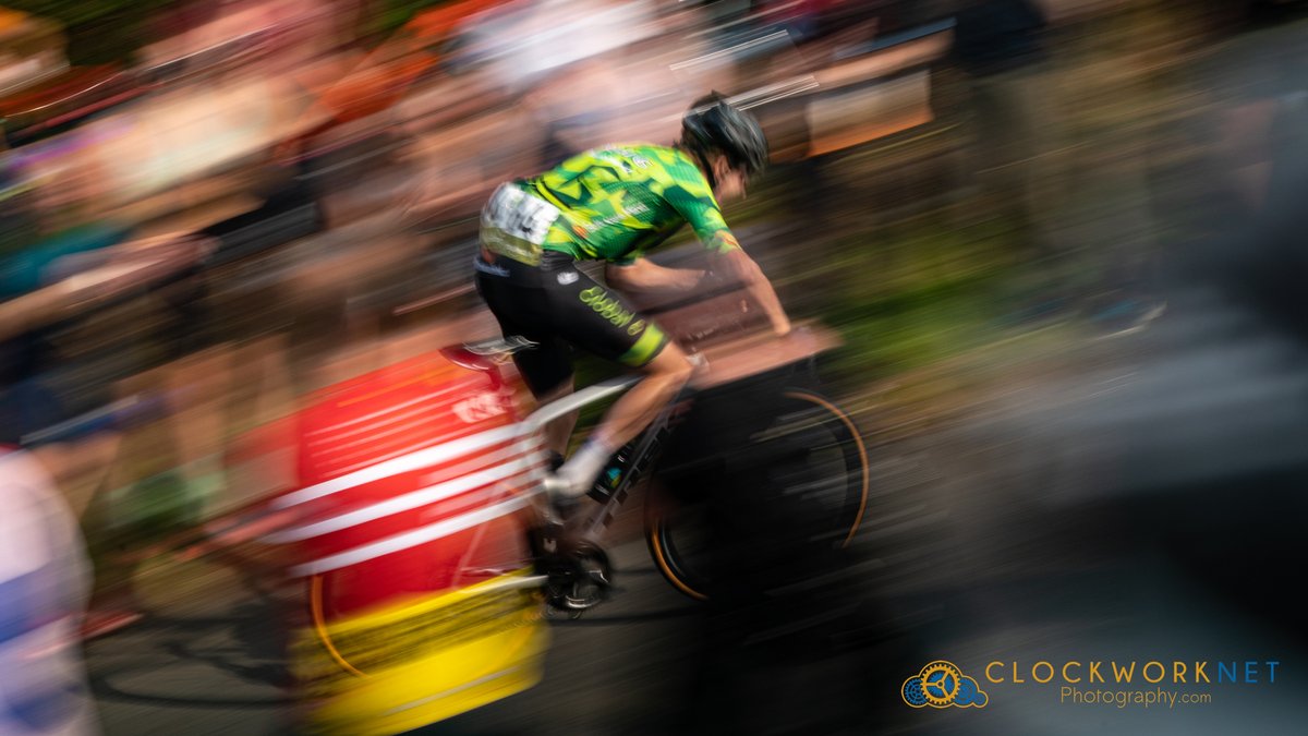 Brilliant afternoon yesterday being part of the massive crowd on Caerphilly mountain for the fantastic final stage of the @TourofBritain | #cycling #procycling #caerphilly #tourofbritain #bikelife