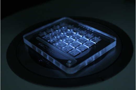 vivoVerse's tweet photo. @vivoVerse is excited to announce it has been awarded a $1.83M SBIR grant from the NIH/NIEHS for the continued development of the company’s in vivo toxicology testing platforms and AI-assisted data analytics. #Celegans #DART #vivoChip https://t.co/9FxXX4RPaL https://t.co/2fpcZ45fyJ