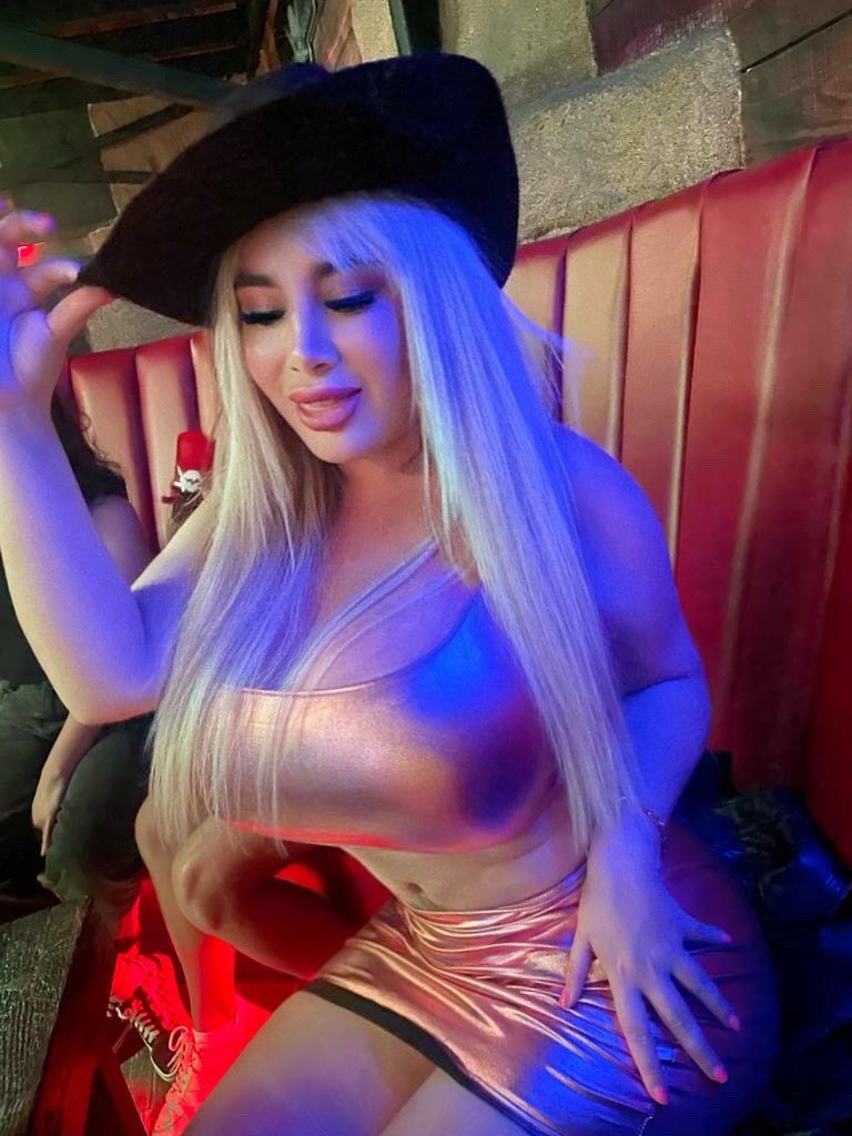 Ximena Salgado “La Muñeca” on X: Una vaqueritaaa 🤠🖤  t.co5soLTwN1oq  X
