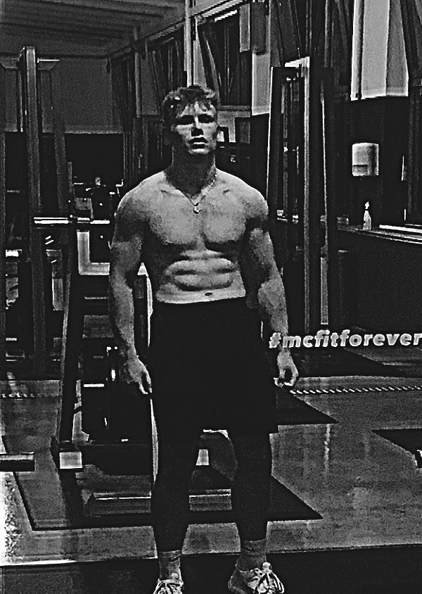 sturmliebender's tweet photo. gym https://t.co/7RCR67A9Lg