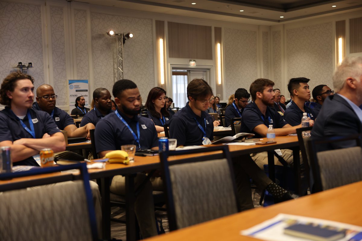 This year's #NationalCleanupWorkshop kicked off w/100+ participants who have been involved in the EM program for less than 5 years attending the event's 1st Early Career Professional Session covering leadership development, career stages, personal experiences &amp; workforce issues.