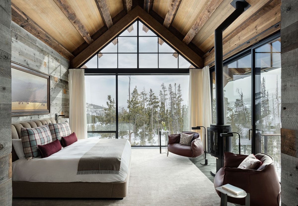 savdeinc's tweet photo. We’re excited to have just won 2 awards for our project called "A Tranquil Mountain Retreat" w/ @ce_pro &amp; @Lutron. We also won a 3rd award for our Moonlight Basin project at the @cediaexpo &amp; we couldn't be more elated and thankful. Read the full story at https://t.co/qNZvP2lix3 https://t.co/O2HREtUfAN
