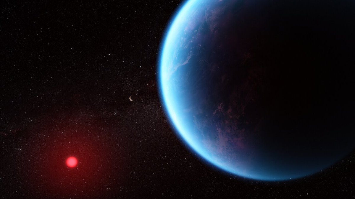 latestinspace's tweet photo. BREAKING 🚨: NASA says the James Webb telescope has detected methane and carbon dioxide in the atmosphere of a nearby exoplanet

"The planet might have an ocean, but more observations are needed..." https://t.co/Fd4w36ive1