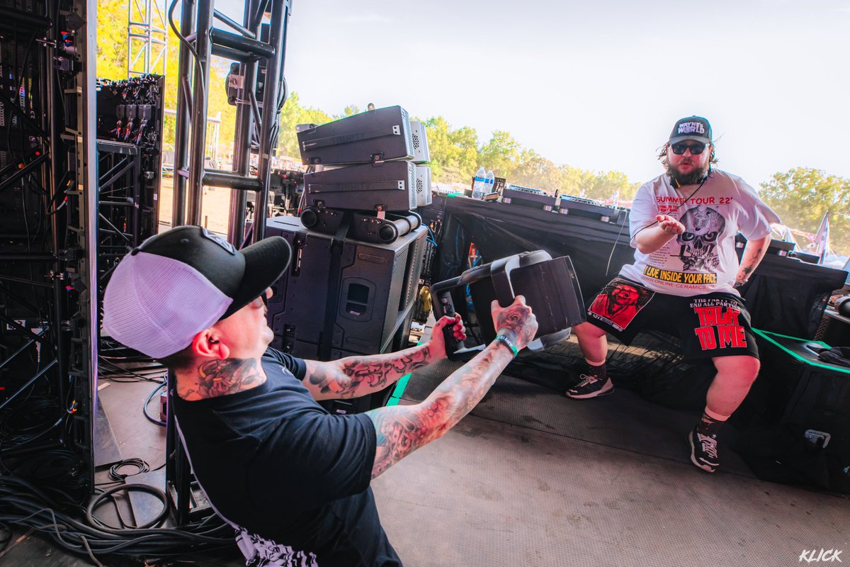 SubDocta tweet media