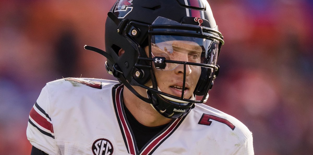 RookieWatxh's tweet image. Spencer Rattler is off to one of the HOTTEST starts in the entire country for a college QB.

Many NFL scouts reportedly believe the version of Rattler the world was promised coming out of high school has “finally” arrived.

Rattler currently has a higher completion percentage…