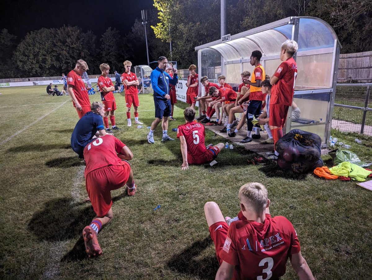 Binfield FC (@binfieldfc) on Twitter photo 🤩 <a href="/BinfieldAllieds/">Binfield FC Allieds</a> 🤩
👏 Our U18 <a href="/ACYFLofficial/">Allied Counties Youth League</a> side were victorious in their opening league game this evening as they beat <a href="/Thatcham_TownFC/">Thatcham Town FC</a> 1-0.
🔥 The Binfield goal scored by Jake Cook!
#BinfieldFC | #OneClub 🤩 <a href="/BinfieldAllieds/">Binfield FC Allieds</a> 🤩
👏 Our U18 <a href="/ACYFLofficial/">Allied Counties Youth League</a> side were victorious in their opening league game this evening as they beat <a href="/Thatcham_TownFC/">Thatcham Town FC</a> 1-0.
🔥 The Binfield goal scored by Jake Cook!
#BinfieldFC | #OneClub
