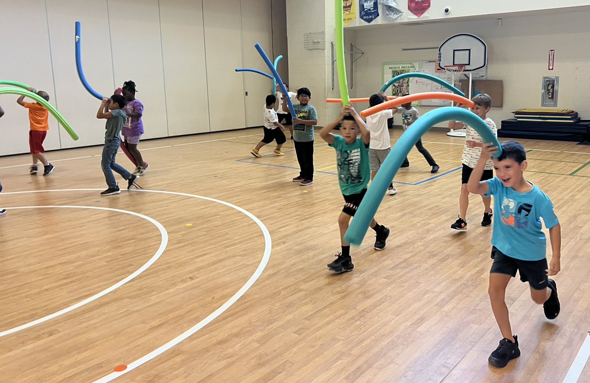 Using pool noodles to practice locomotor movements and manipulative skills with second graders.
<a href="/lakemyra/">Lake Myra Elementary</a> 
<a href="/OPENPhysEd/">OPEN Phys Ed</a> 
#ActiveOtters
#ItsTimeToShine
