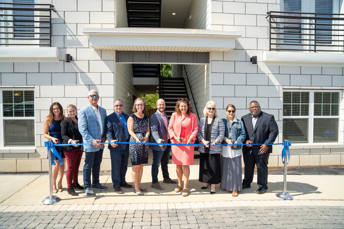 DavieConstNC's tweet photo. Congratulations to the City of #Knoxville and all those who helped make the Inskip Flats affordable apartment project a reality! #affordablehousing #THDA #LIHC #northknoxville #daviedelivers https://t.co/BMt4Ev9CMh