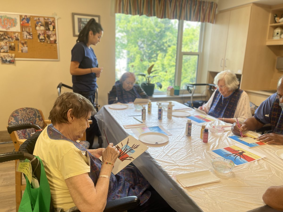 Our residents had a colourful day while unleashing their inner Picassos! We love seeing our residents’ creativity shine. Stay tuned to see what other talents our residents hold! 🎨