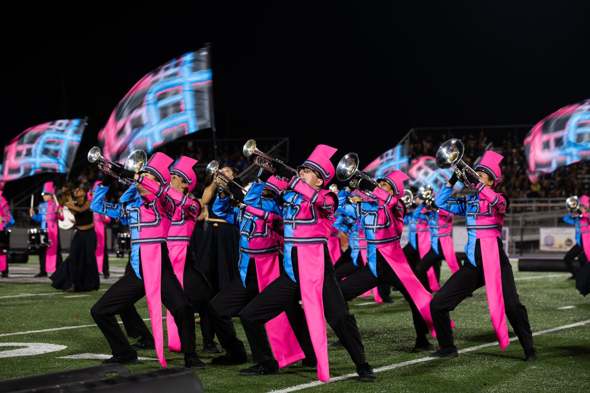 BrownsburgBands's tweet image. Wow!  What a great first performance of Pipe Dreams by The Sound of Brownsburg on Saturday!   Thank you to all the families and friends who came out to watch our exhibition show at the Brownsburg Invitational.

#pipedreams #marchingband #colorguard #bandfamily