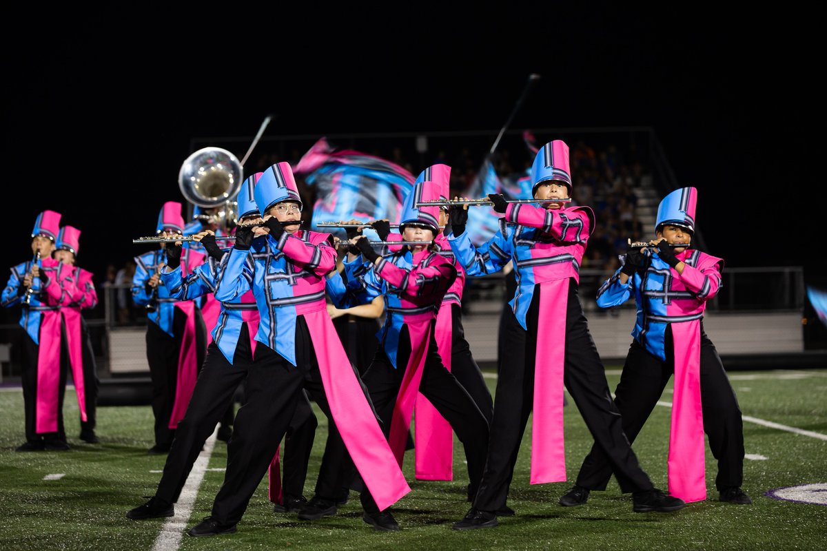 BrownsburgBands's tweet image. Wow!  What a great first performance of Pipe Dreams by The Sound of Brownsburg on Saturday!   Thank you to all the families and friends who came out to watch our exhibition show at the Brownsburg Invitational.

#pipedreams #marchingband #colorguard #bandfamily