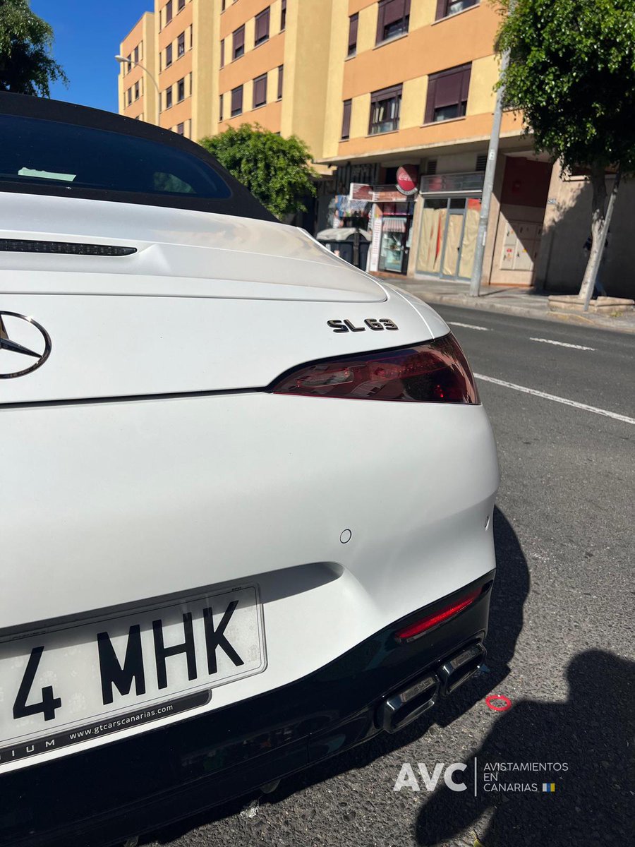 AVC_canarias's tweet photo. #MercedesBenz #SL63AMG #GranCanaria https://t.co/hEuCGfspmk
