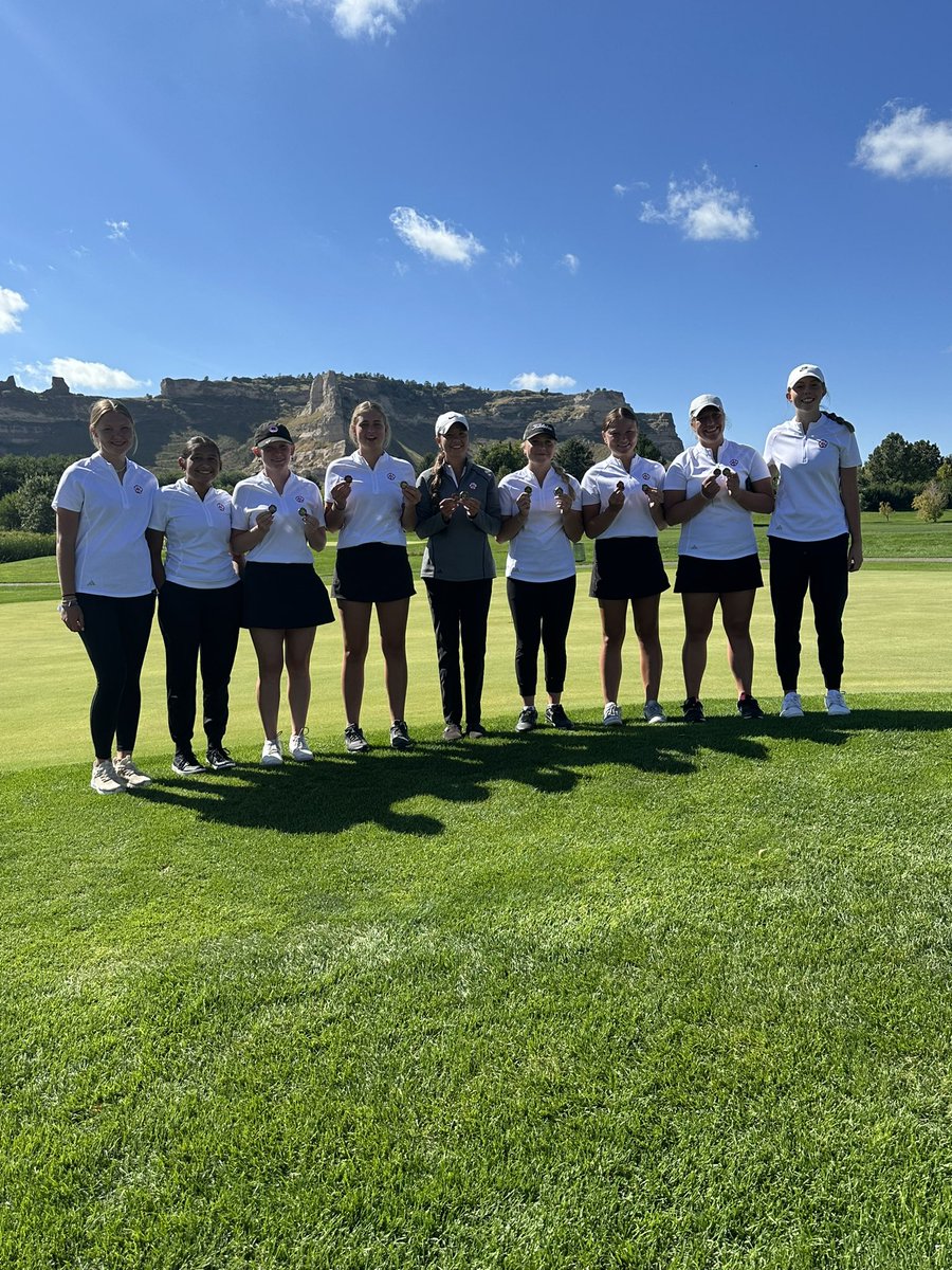 prowlthelinks's tweet photo. Beautiful day at the Gering Invite. 

Team champions with a 336
@nielli_h first place 
@addison_peck08 runner up
@caitlyn03649806 third place and an ace on #7
6 golfers in the top 10

Keep it going girls. https://t.co/uHmRE3UxMU