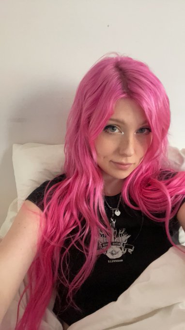 💕💗💞💕💓 https://t.co/RnRj2C5xiA