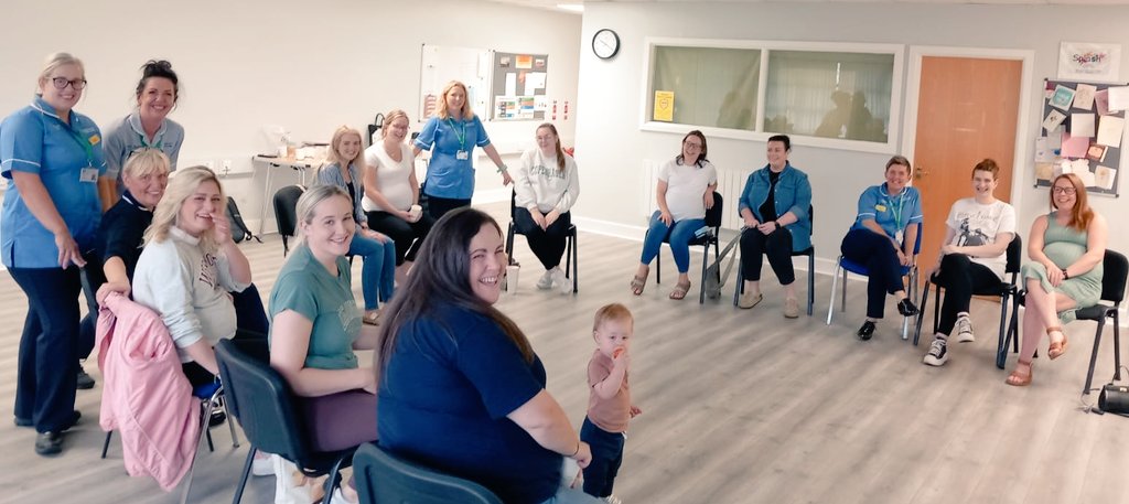 #CoMCTeamEmerald were delighted to hold another successful 'meet the team' morning. This allows women and their families in the #CoMC caseload to meet with the midwives who will be providing all the care through their pregnancy journey, and chat with other mums-to-be #teamSHSCT