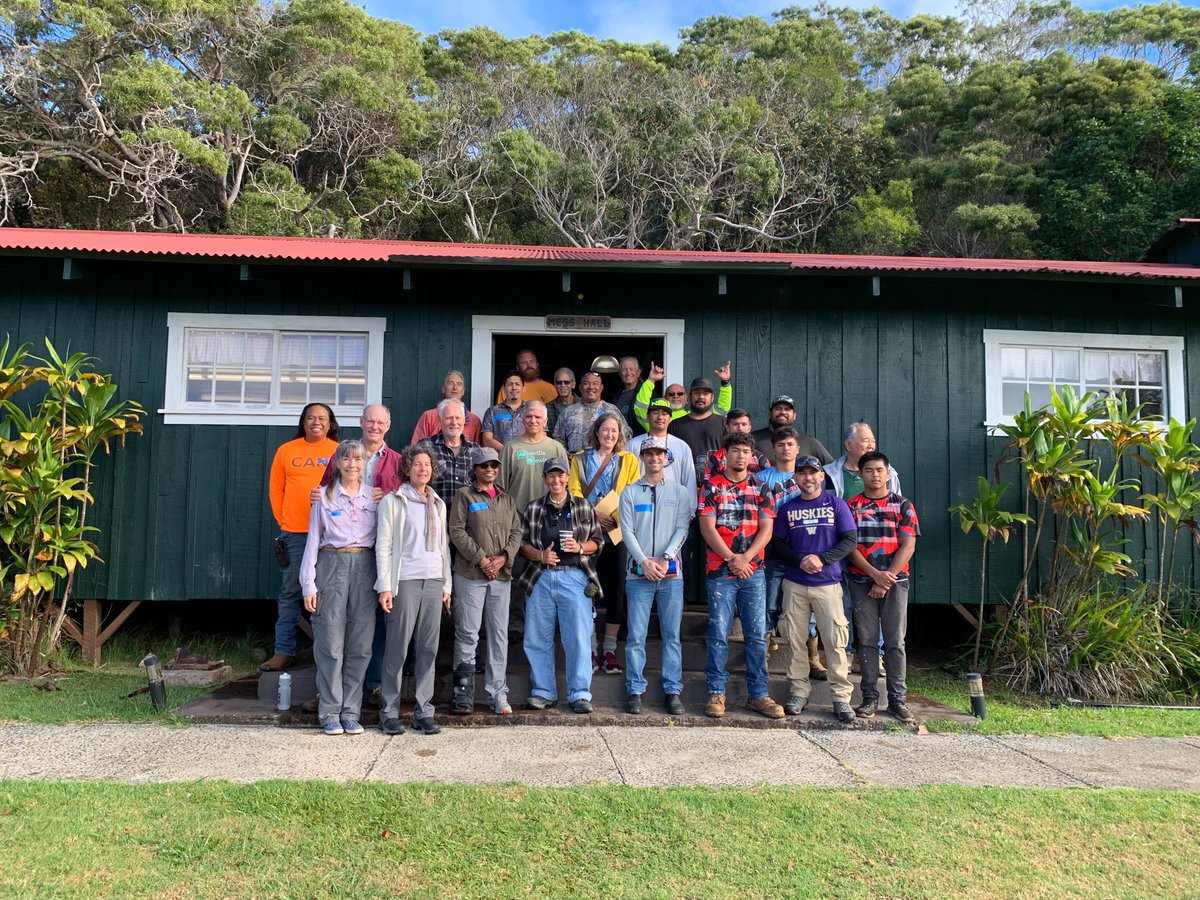Congrats to the 2023 cohort for completing the preservation & maintenance trades training on Kaua‘i this weekend. They repaired 10 double-hung window sashes, fixed battens on the board-and-batten siding & learned key preservation methods. Mahalo to all who made it possible!